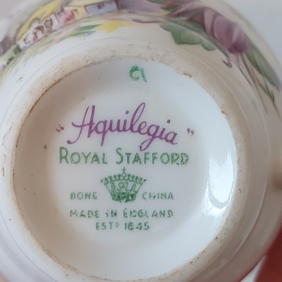 Royal Stafford Teacup and Saucer Set- Aquilegia - Picture 3 of 3